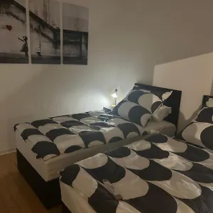 Apartment Am Knoops Park, Bremen